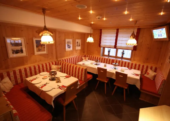 Talheimer Grias Di&hoamat Since 1958 Inklusive Therme Tauern Spa&jokercard 3*