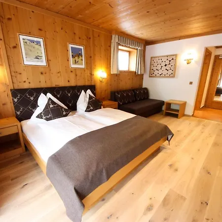 Отель Talheimer Grias Di & Hoamat Since 1958 Inklusive Therme Tauern & Jokercard 3*