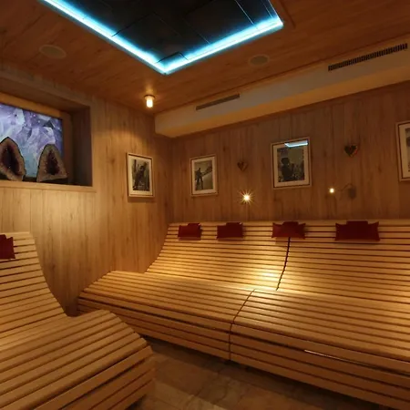 Hotel Family, Wellness & Talheimer Since 1958 Inklusive Therme Tauern & Jokercard Saalbach-Hinterglemm