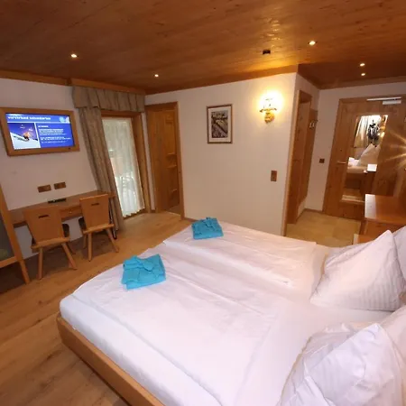 Talheimer Grias Di & Hoamat Since 1958 Inklusive Therme Tauern & Jokercard 3* Saalbach-Hinterglemm