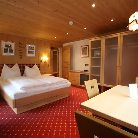 Talheimer Grias Di & Hoamat Since 1958 Inklusive Therme Tauern & Jokercard 3* Saalbach-Hinterglemm